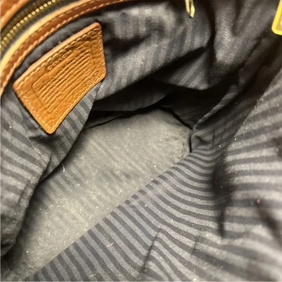 Authentic COACH Shoulder / Cross Body Bag in Pebbled Leather 4907 Brown Vntg. - Picture 14 of 15